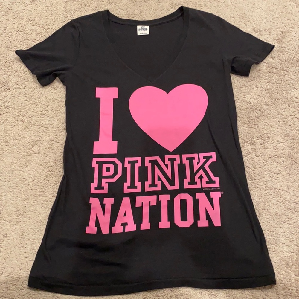 Victoria’s Secret PINK tshirt